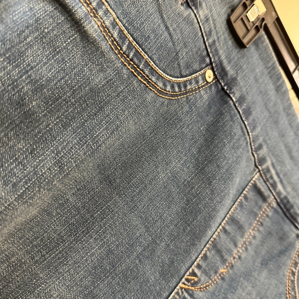 Classic Slip On Blue Women's Jeans - Picture 2 of 5